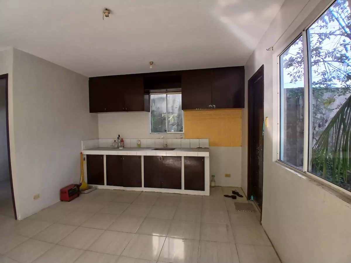 House and Lot for Rent or For Sale — House and Lot in Consolacion, Cebu, Philippines — Photo 2