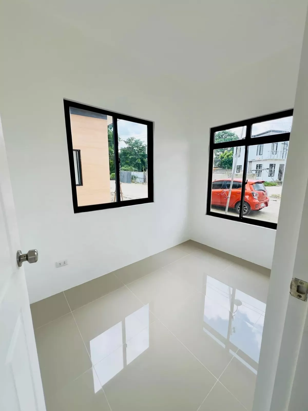 For Assume — House and Lot in Bacolod, Negros Occidental, Philippines — Photo 4