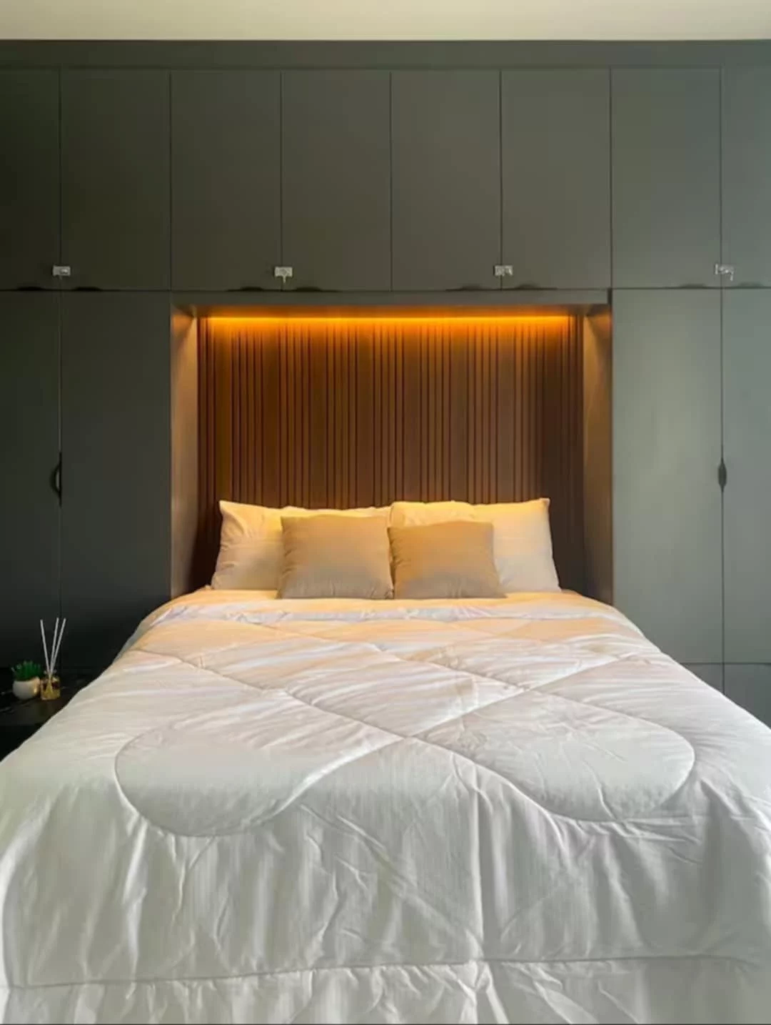 Luxury Studio Condo: Breathtaking City, Mountain & Sea Views at Amani Grand