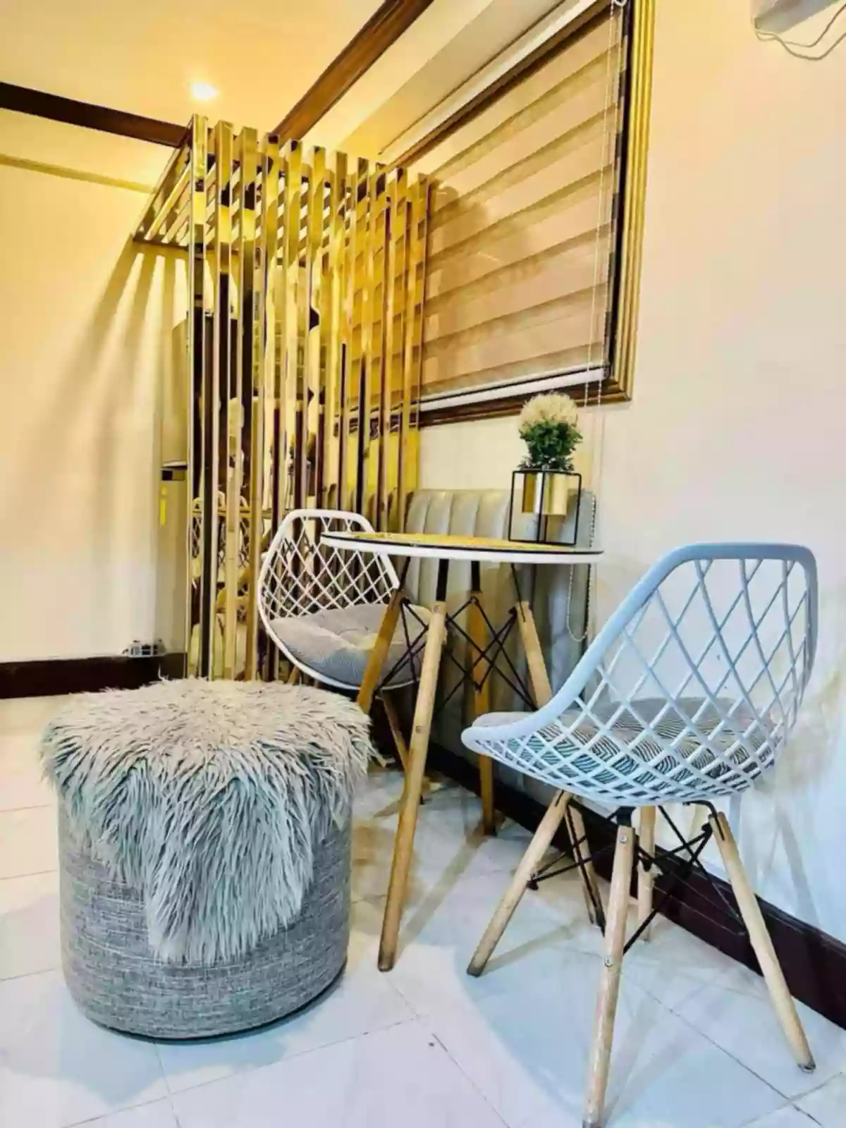 CONDO FOR SALE AT MACTAN OISES GARDENS — 2 Bedrooms in Cebu — Photo 7