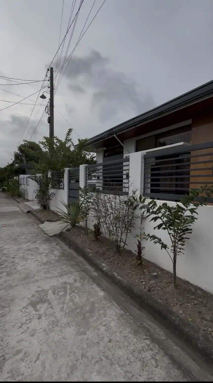 For Sale: 3BR House and Lot in Zone 15 (Pob.), Talisay — 324 sqm — House and Lot in Zone 15 (Pob.), Talisay, Negros Occidental — Photo 2