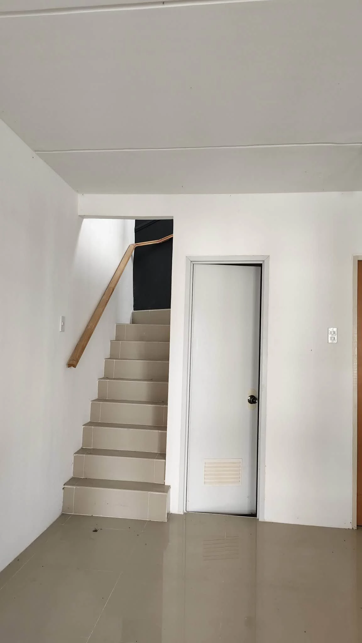 For Assume: 2BR Townhouse in Isugan, Bacung — Family Ready — Townhouse in Bacung, Negros Oriental, 6216 — Photo 4