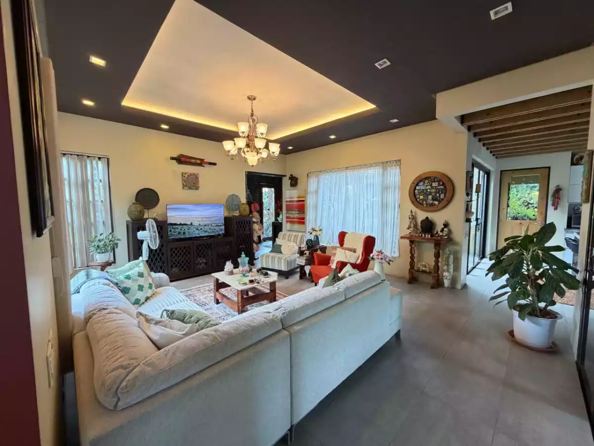 For Sale: 4BR House and Lot in Silang, Cavite — 1,077 sqm corner lot — House and Lot in Silang, Cavite, 4118 — Photo 7