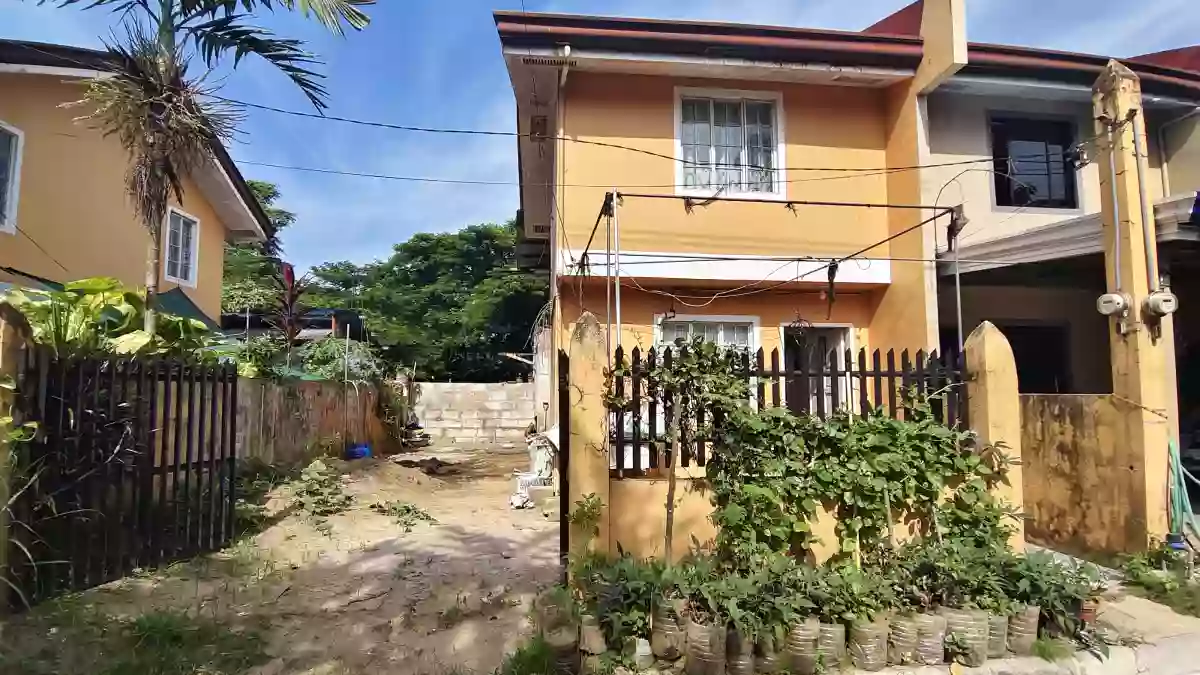 Rush Sale — Townhouse in Cebu City, Cebu, 6000 — Photo 6