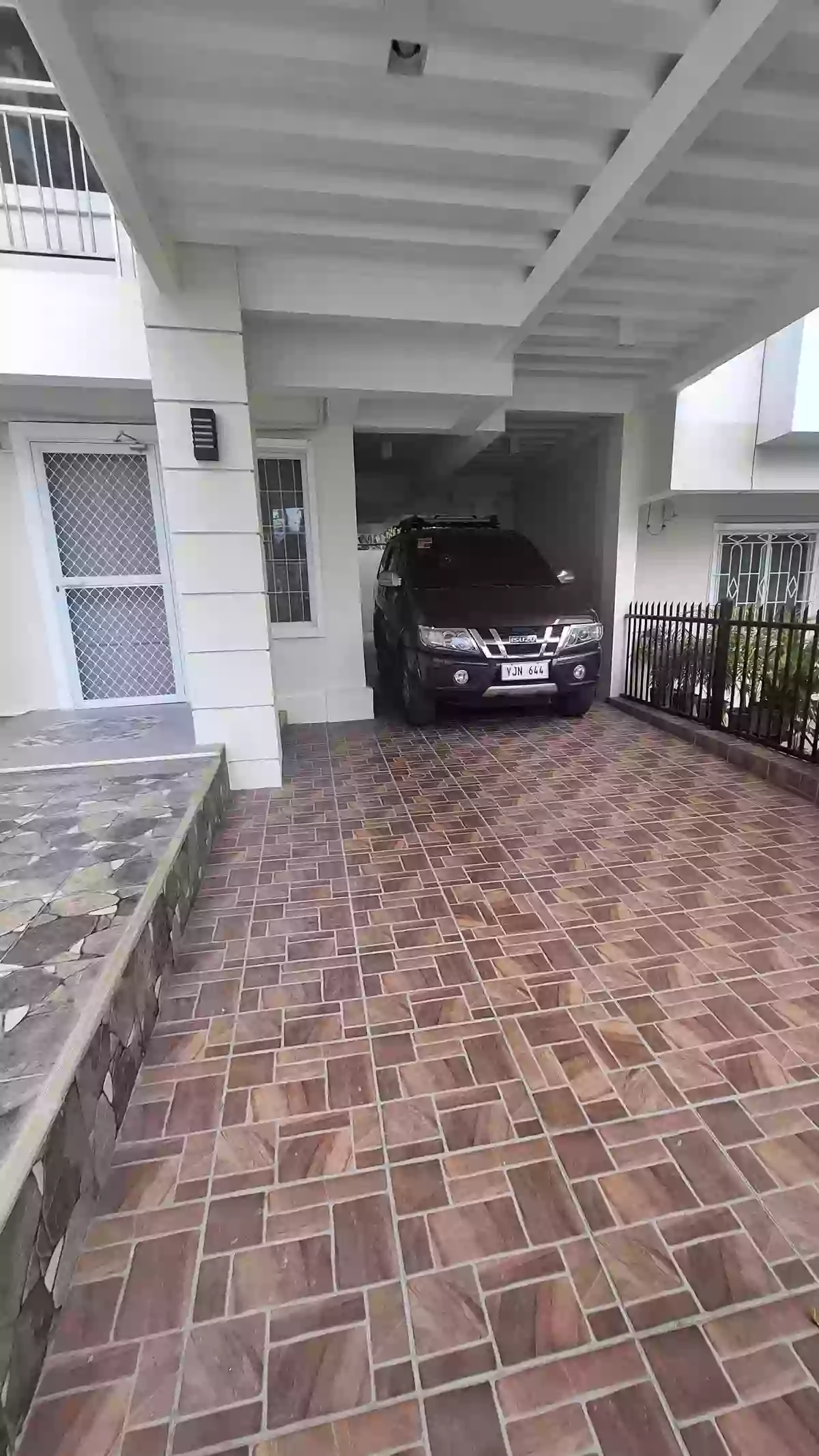 For Sale: 4BR House and Lot in Guadalupe, Cebu City — 296 sqm — House and Lot in Cebu City, Cebu, 6000 — Photo 3