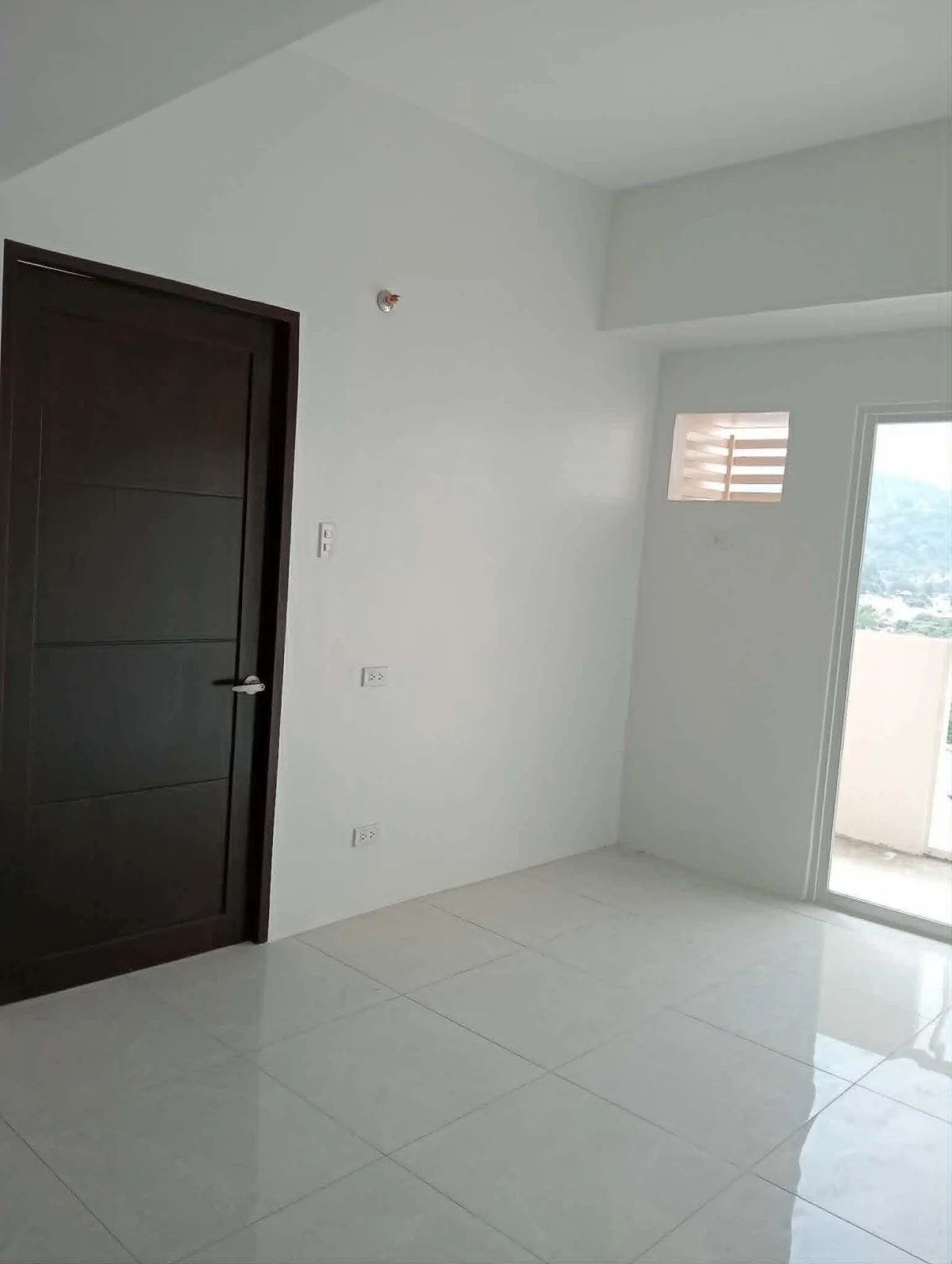 For Assume: 1 Bedroom with Balcony — 1 Bedroom in Guadalupe, Cebu City, Cebu — Photo 3