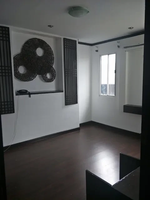 For Sale: 2BR Condo in San Isidro, Paranaque City — 60 sqm, 1 Parking — 2 Bedrooms in Paranaque City, Metro Manila, 1702 — Photo 6