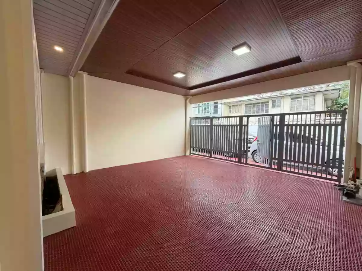 For Sale: 4BR House and Lot in Better Living, Paranaque City — House and Lot in Paranaque City, Metro Manila, 1702 — Photo 2