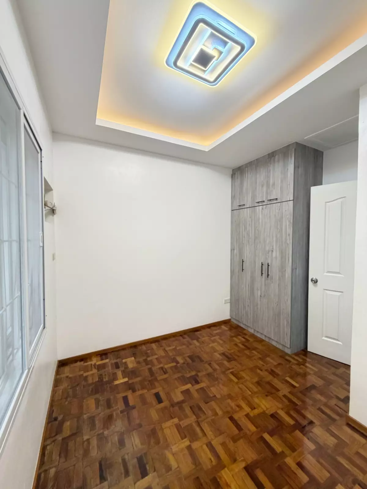 Open photo 20 of 30 — For Sale: 4BR House and Lot in Better Living, Paranaque City