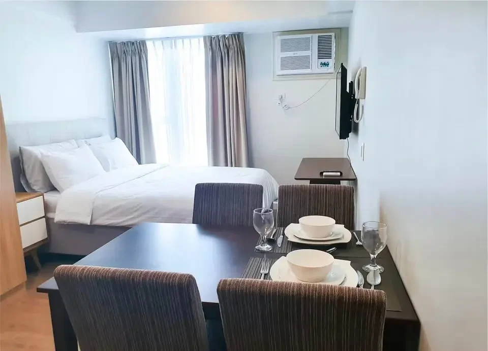 Studio for Rent in Solinea Cebu Business Near Ayala