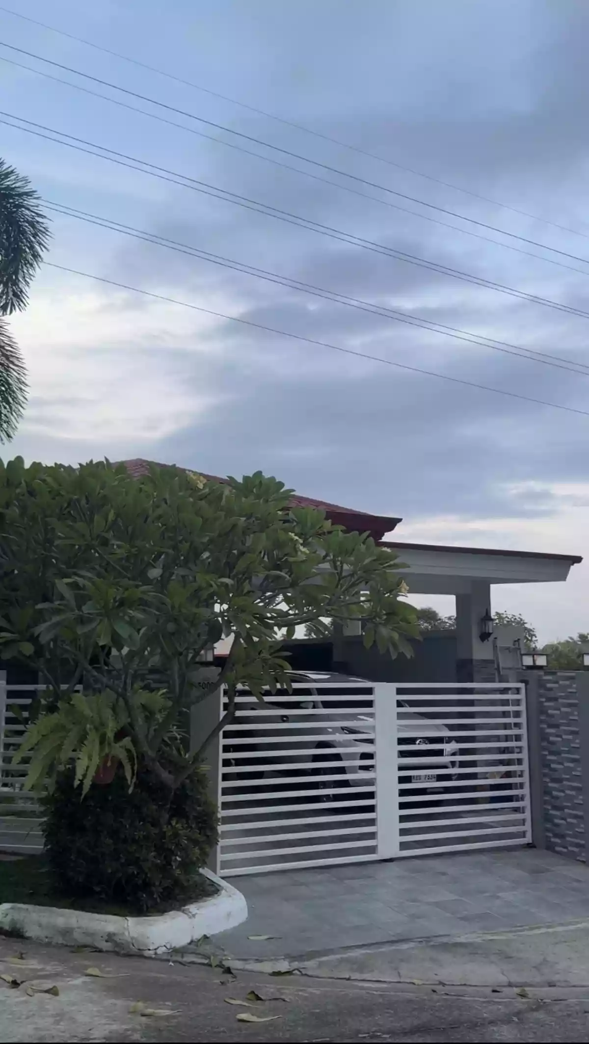 Open photo 16 of 17 — Bungalow House in Xavier Estates
