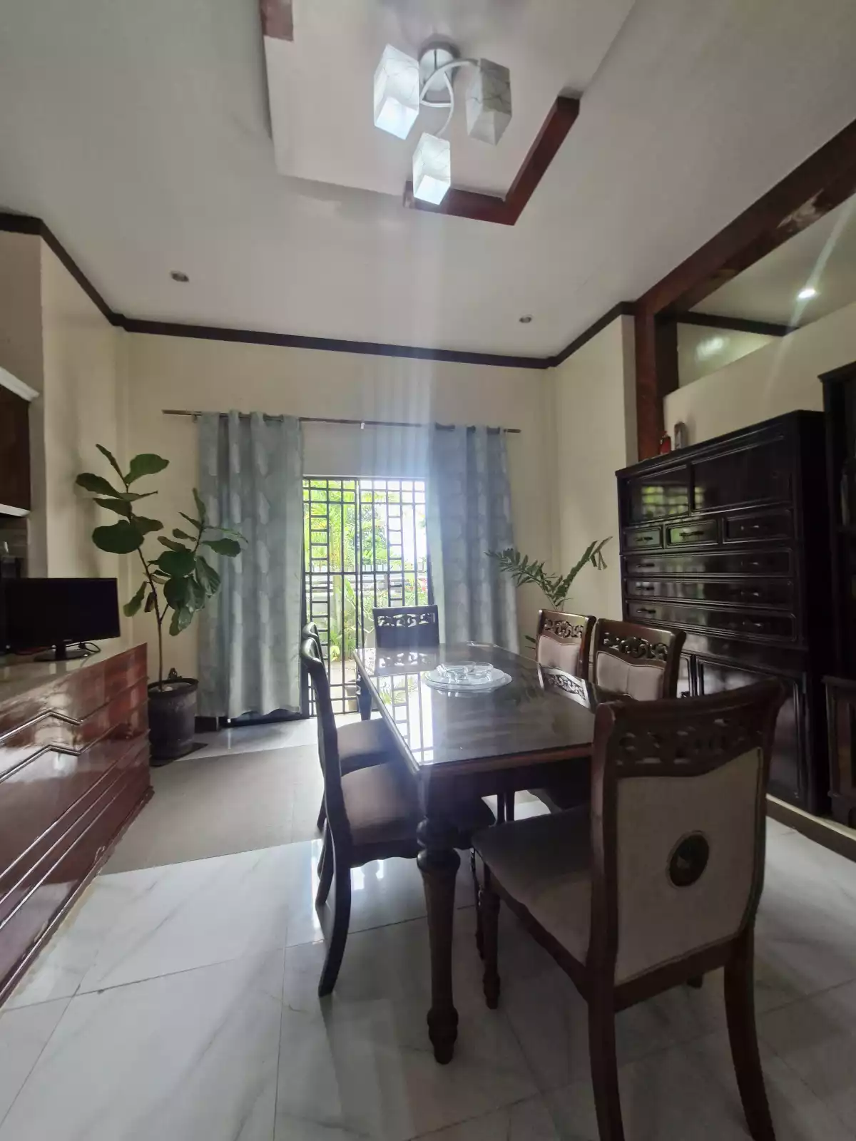 Open photo 12 of 13 — House And Lot For Sale at Upper Guinto Gensan