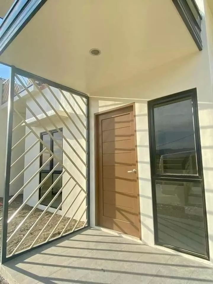 FOR ASSUME ASHA UNIT AT VELMIRO AGUSAN — House and Lot in Cagayan de Oro City, Misamis Oriental, 9000 — Photo 2