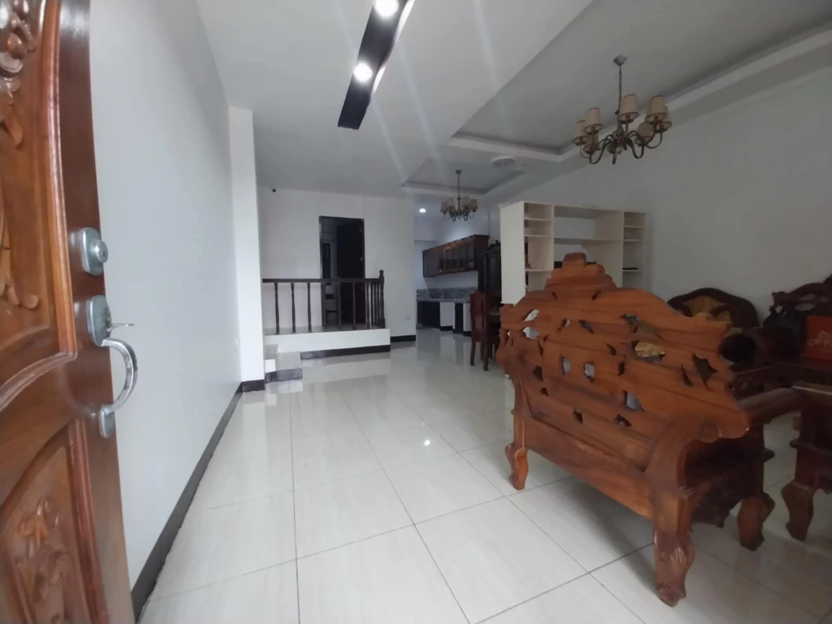 House and Lot For Sale — House and Lot in Estefania, Bacolod City, Negros Occidental — Photo 5