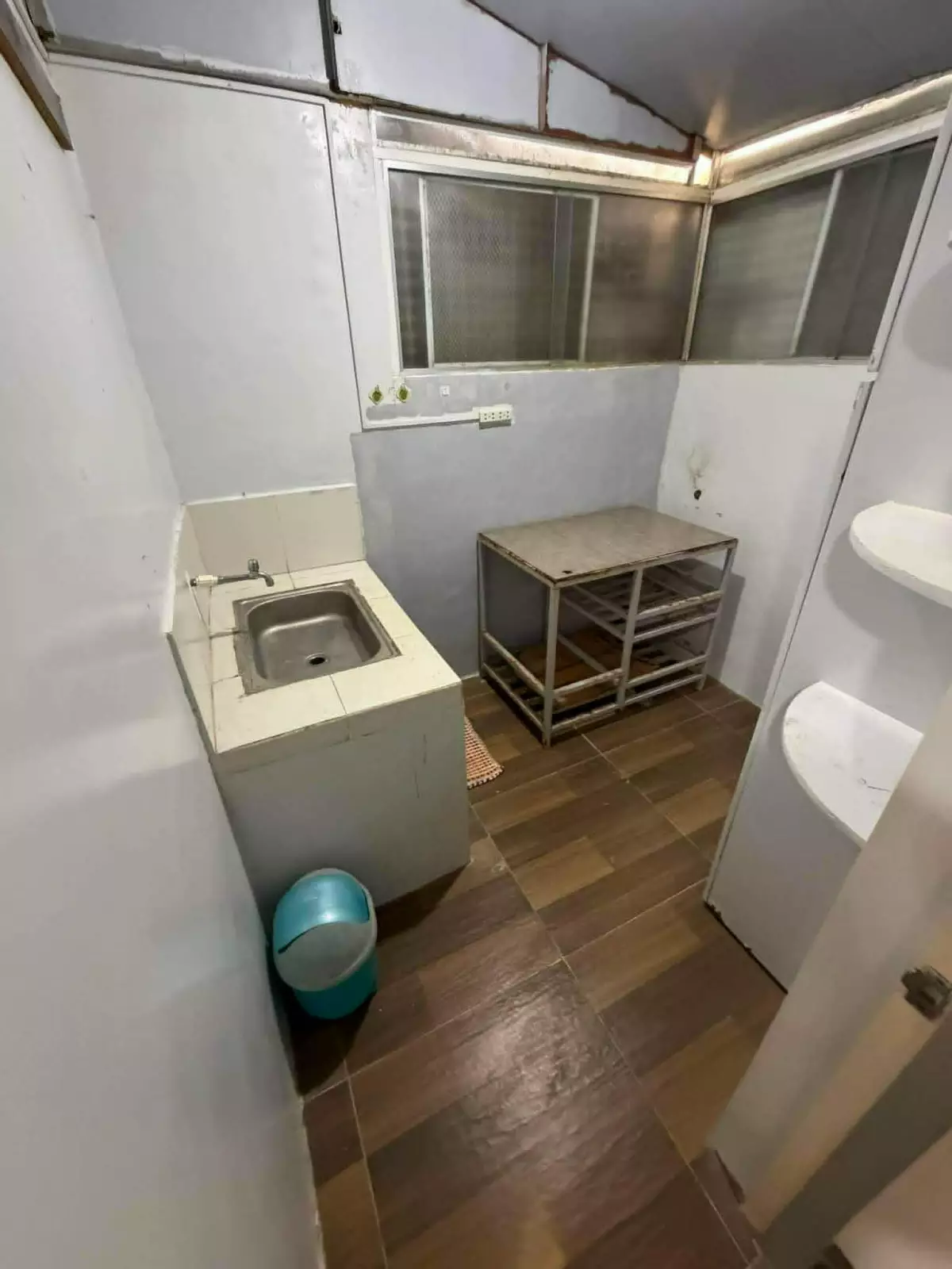 Open photo 19 of 22 — Rush Sale: 2BR Townhouse in San Isidro, General Santos City  66 sqm