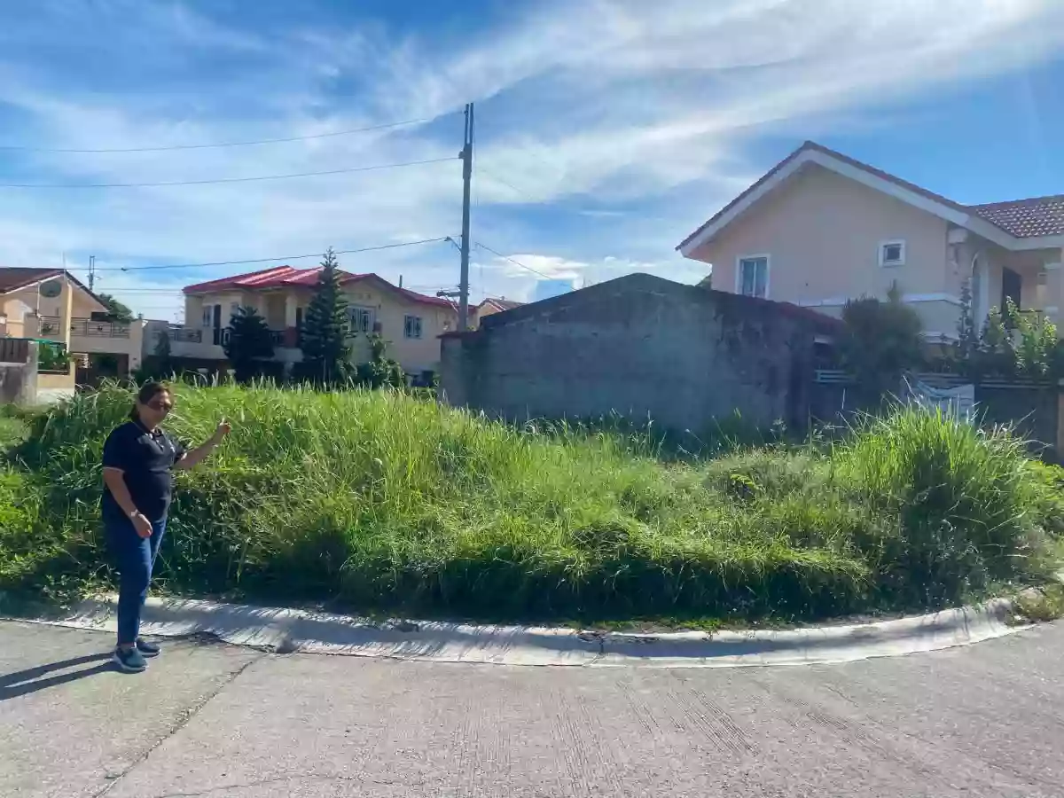 198 sqm corner lot at Prominenza Subdivision, Baliuag, Bulacan — Residential Lot in Prominenza Subdivision, Pagala, Baliuag — Photo 3