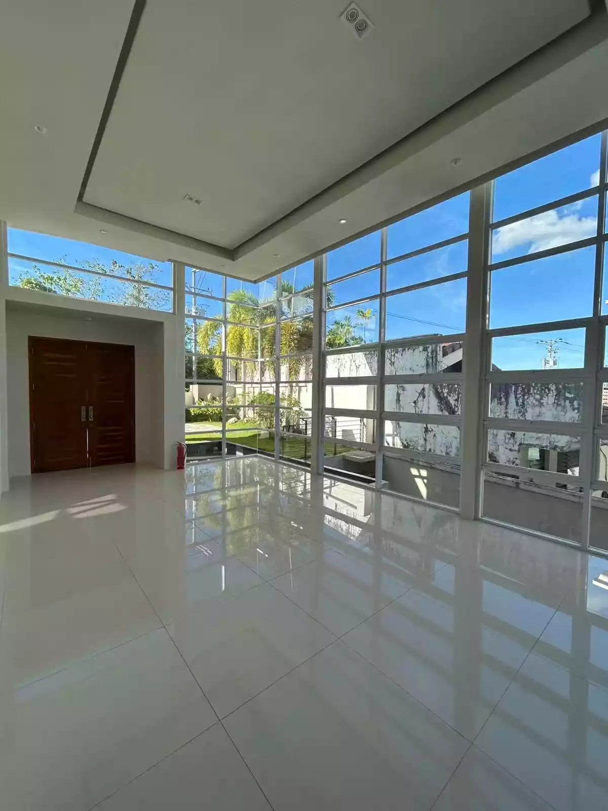 Open photo 15 of 42 — House and lot for Rent/Sale