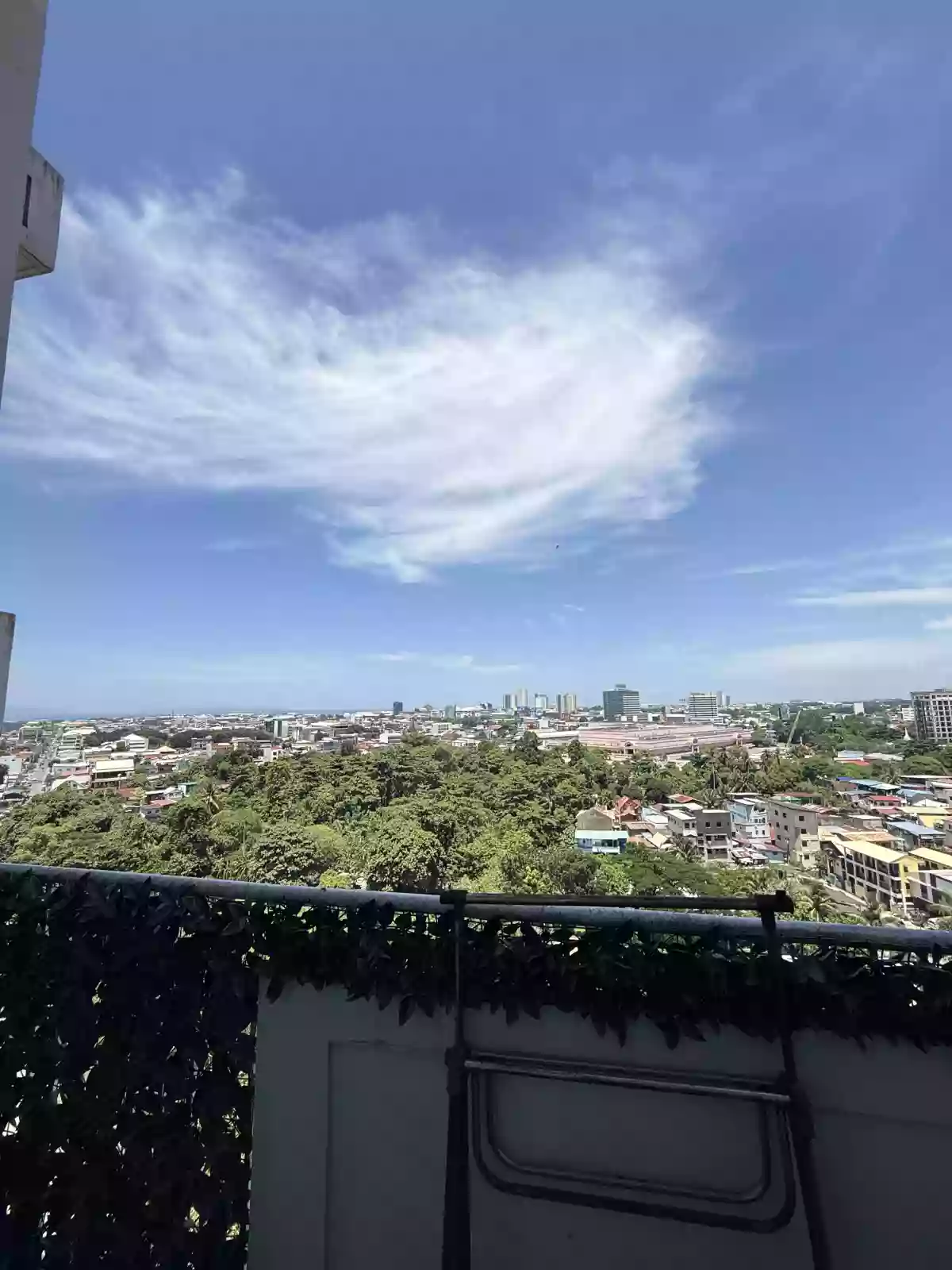 Open photo 15 of 25 — For Sale | 1 bedroom fully furnished condo unit in Abreeza Place Tower 1 Davao City