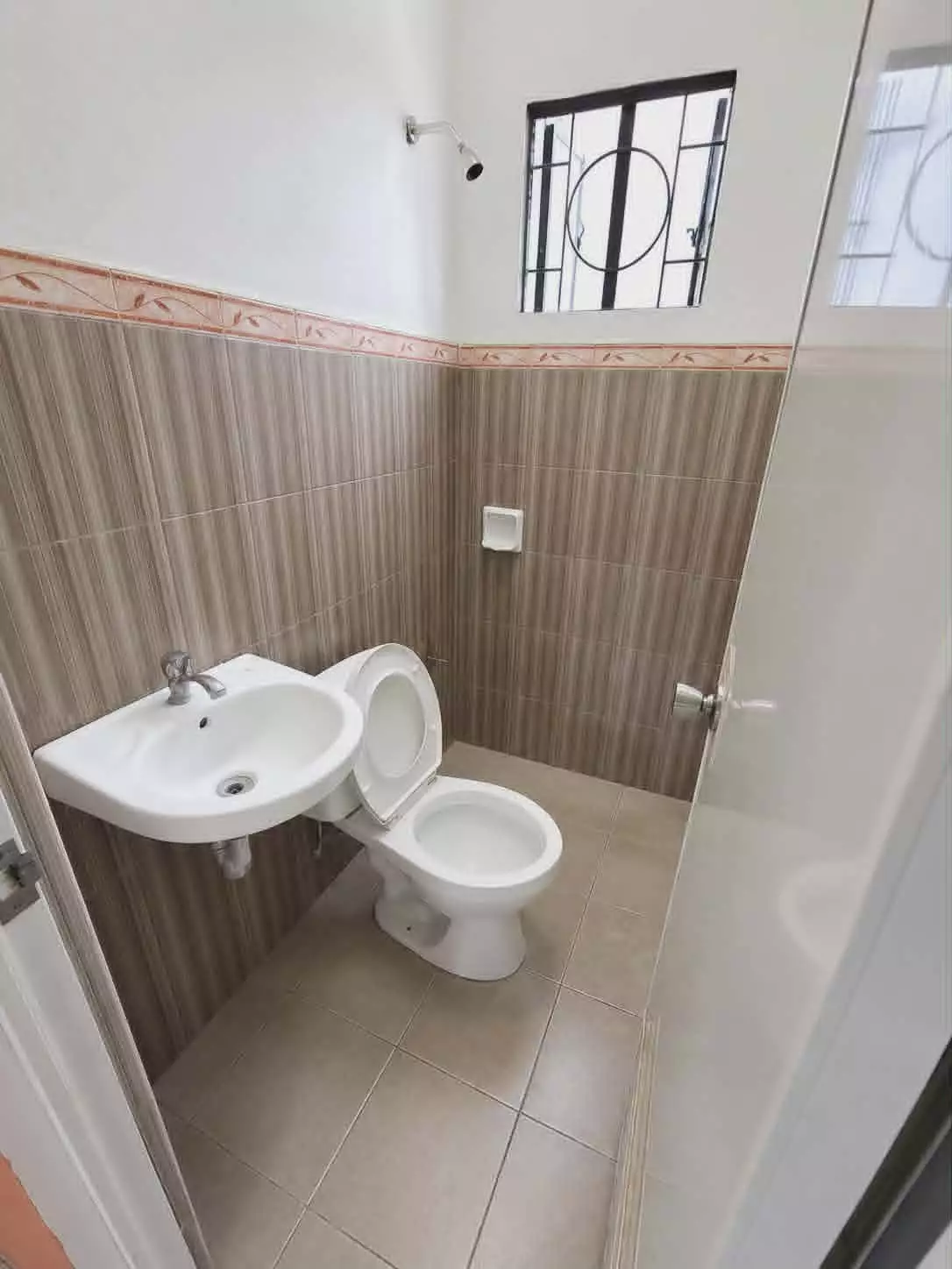 Open photo 11 of 11 — Sacrifice Sale: 4BR House and Lot in Lagao, General Santos City — 140 sqm Corner Lot