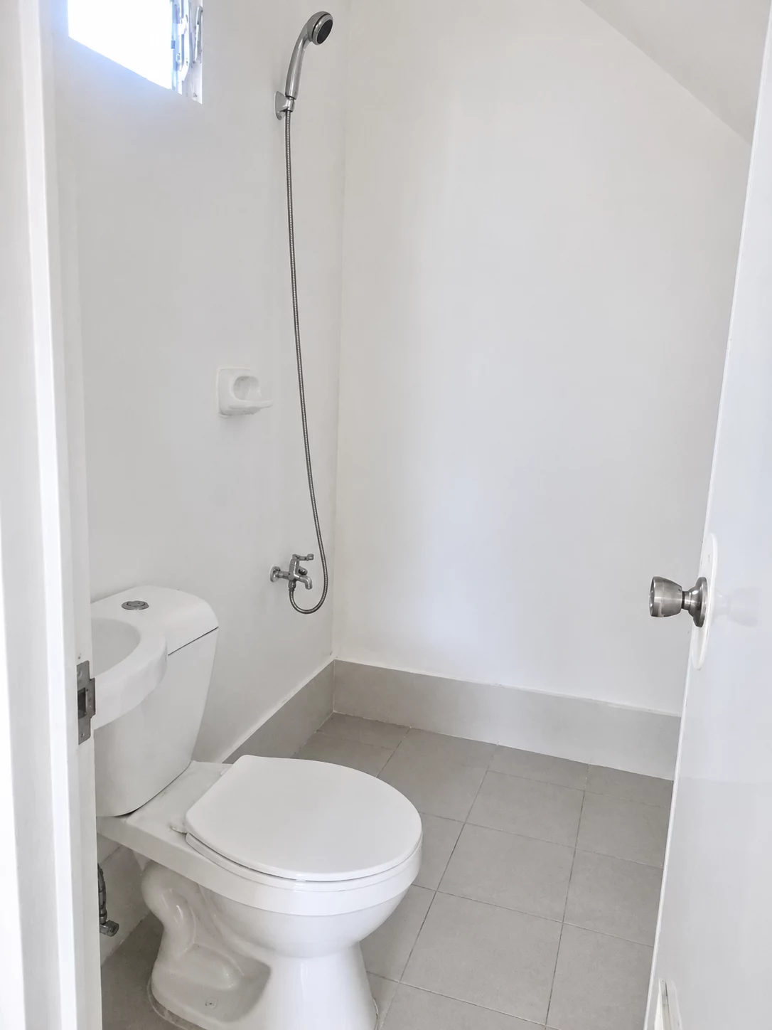 House and Lot for Sale in Dumaguete — Townhouse in Bacung, Negros Oriental, 6216 — Photo 4