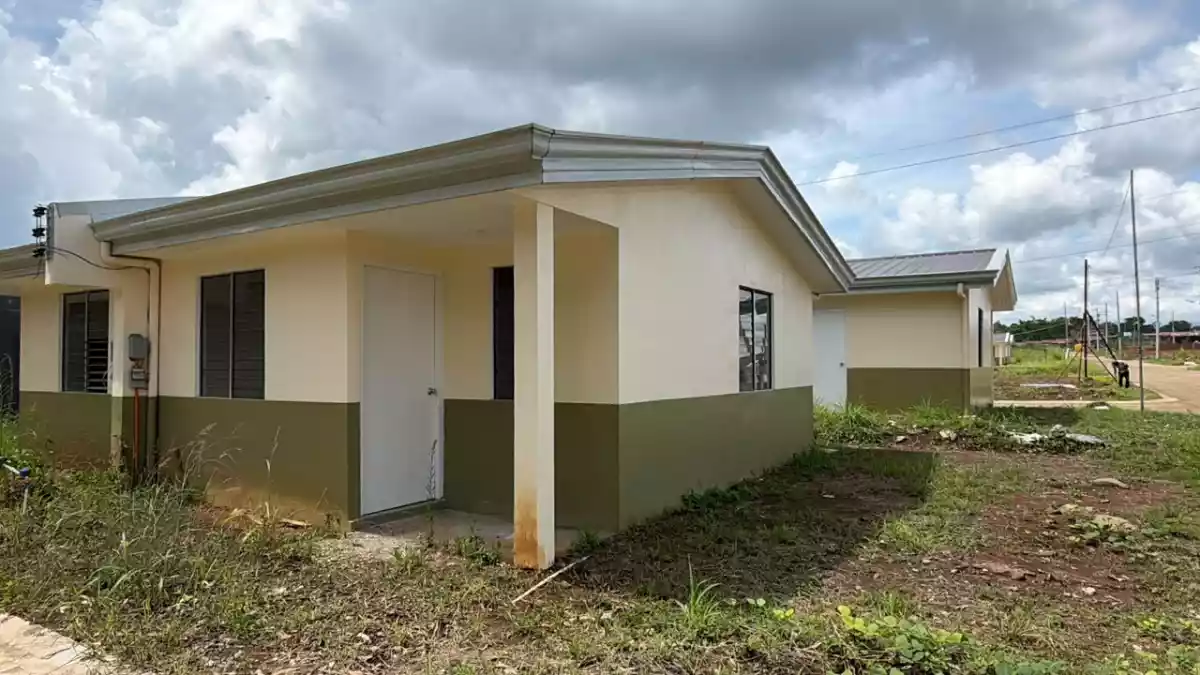 🏡 AFFORDABLE SINGLE ATTACHED CORNER UNIT – FOR ASSUME! 🏡 — House and Lot in Manolo Fortich, Bukidnon, 8703 — Photo 3