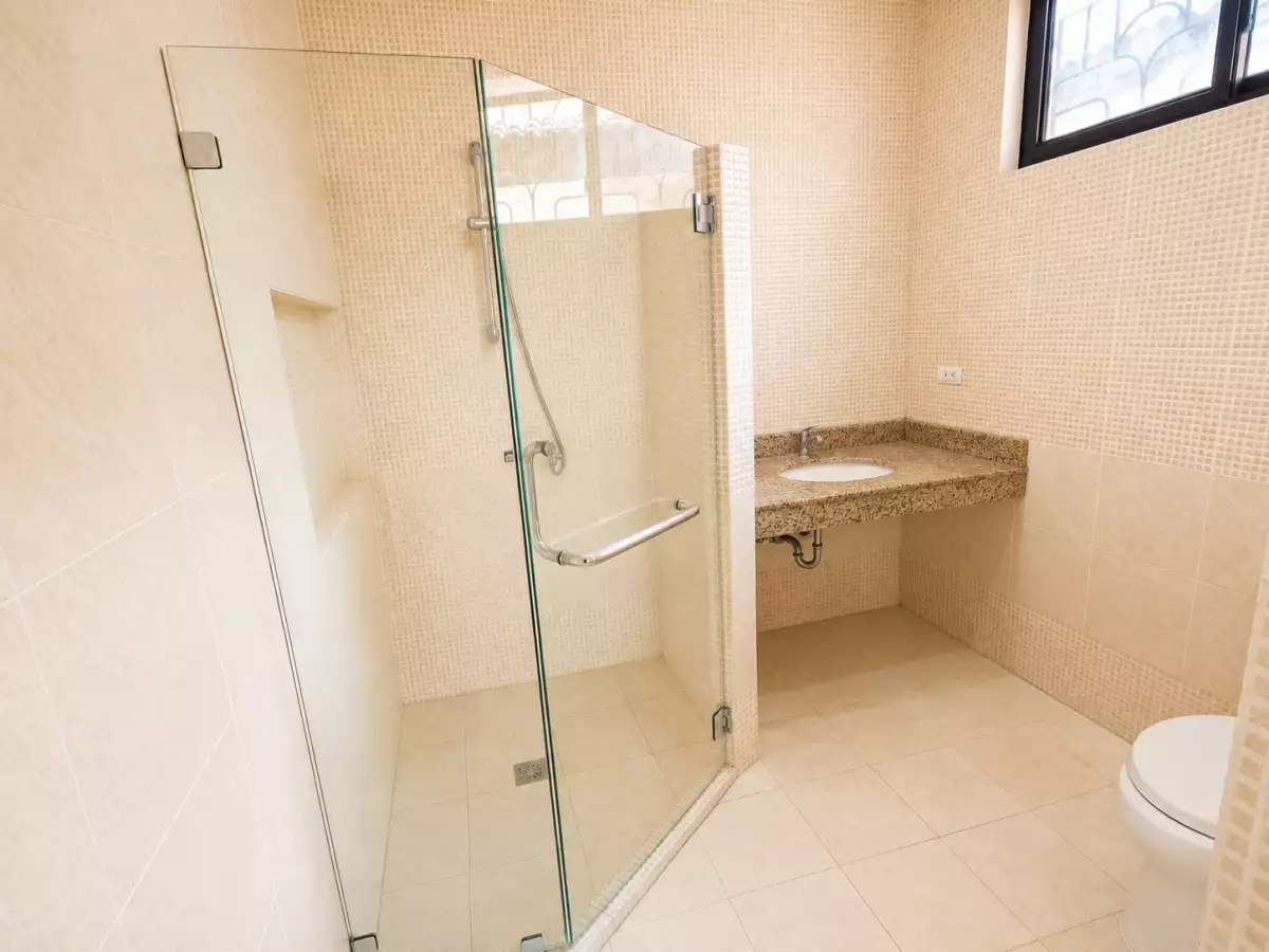 Open photo 33 of 39 — Rush Sale