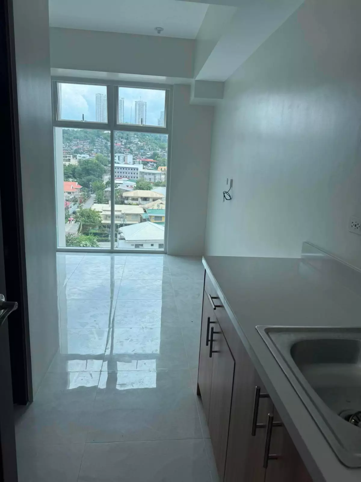 FOR ASSUME STUDIO UNIT IN MIVELA GARDEN RESIDENCES — Studio in Cebu City, Cebu, 6000 — Photo 5