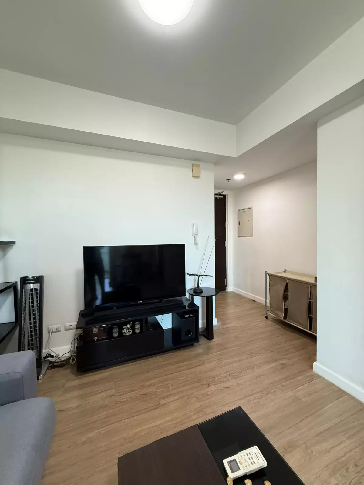 For Sale | 1 bedroom fully furnished condo unit in Abreeza Place Tower 1 Davao City — 1 Bedroom in Barangay 20-B (Pob.), Davao City, Davao del Sur — Photo 4