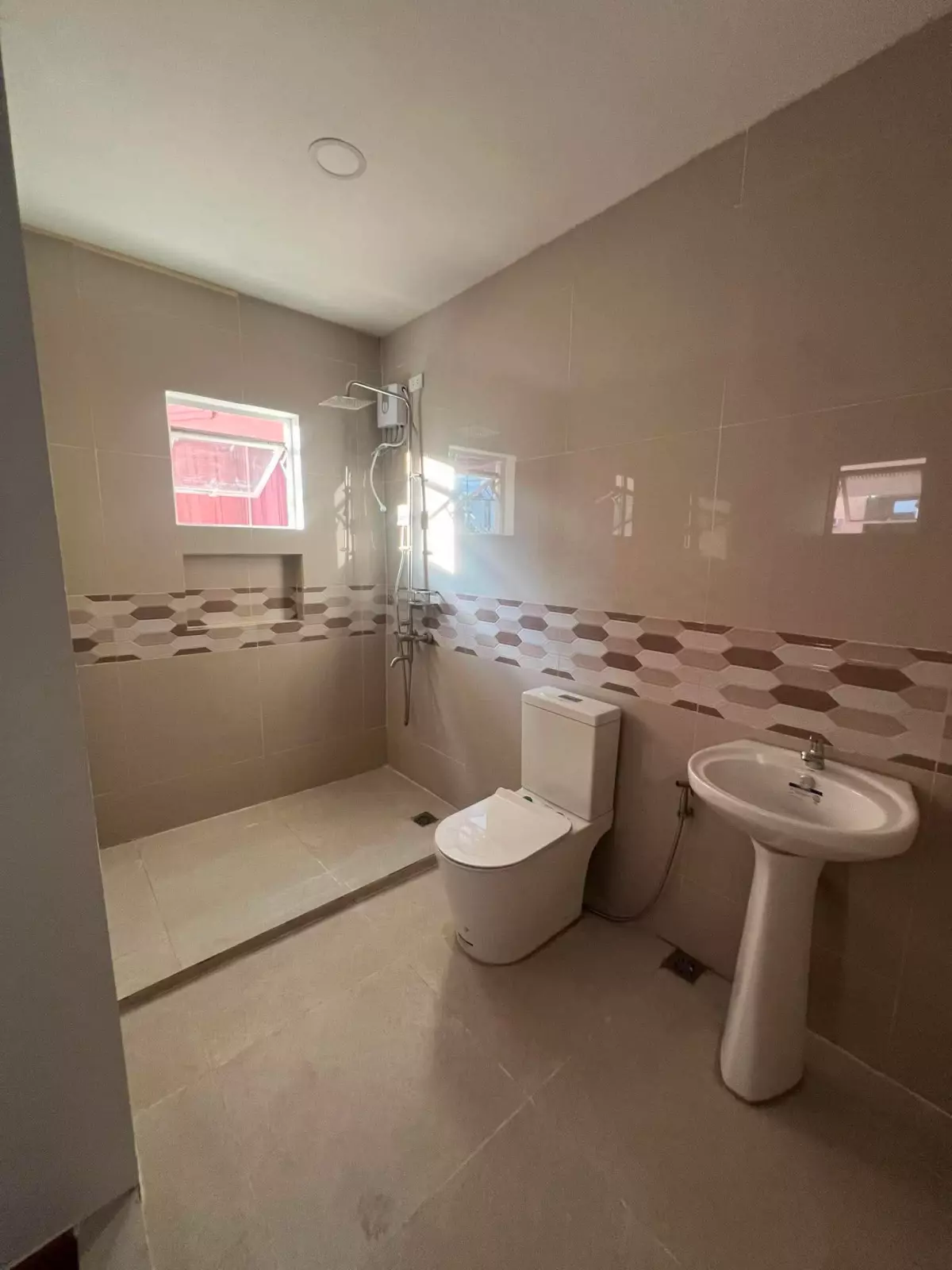 For Sale House & Lot (Guadalupe, Cebu City) — House and Lot in Cebu City, Cebu, 6000 — Photo 5