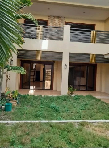 Open photo 13 of 29 — For Sale: 3BR House and Lot in B. F. Homes, Paranaque City — 230 sqm