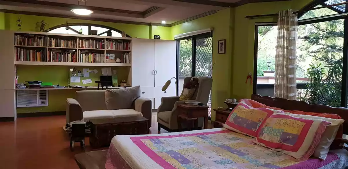 Alabang Hills House for Sale Investment Opportunity — House and Lot in Alabang, Muntinlupa City, Metro Manila — Photo 6