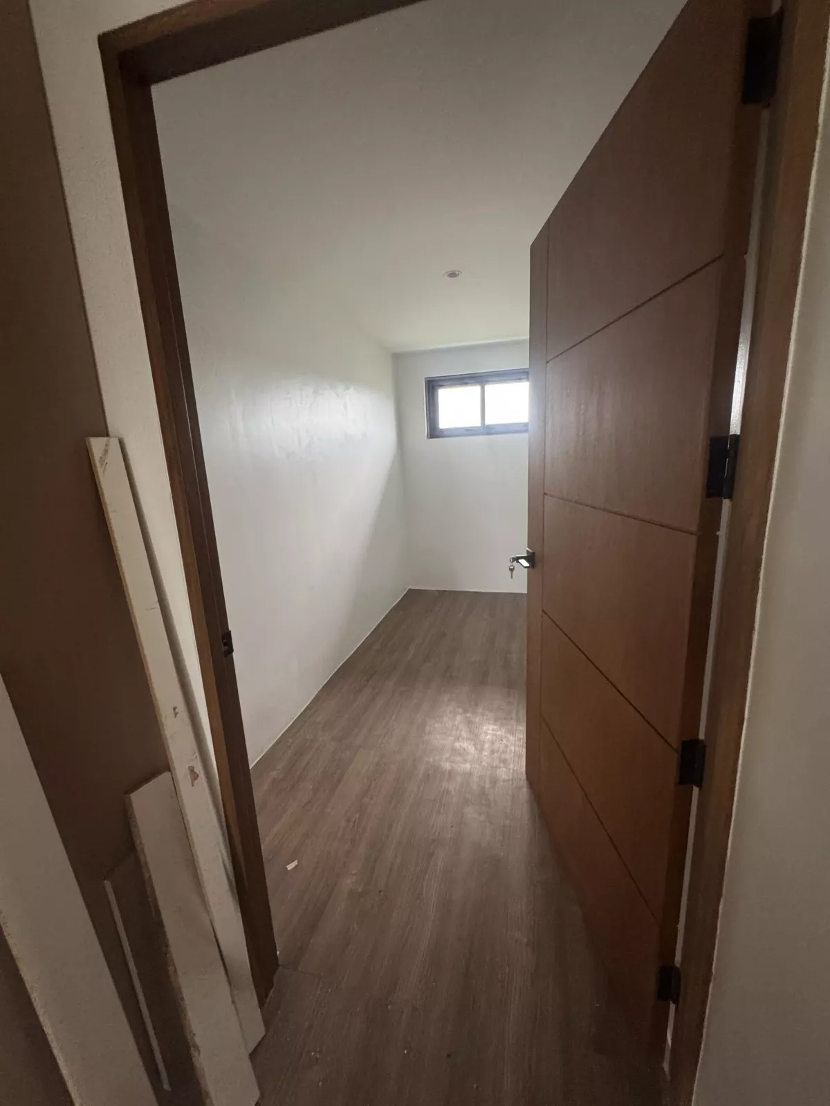Open photo 14 of 36 — For Sale: 3BR House and Lot in Santo Domingo, Santa Rosa — 299 sqm