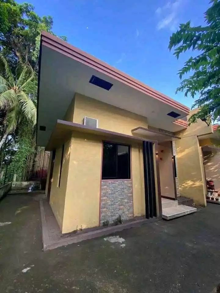 For Sale: 8BR Apartment in Balabag East, Valencia — 402 sqm — Apartment in Balabag East, Valencia, Negros Oriental — Photo 2