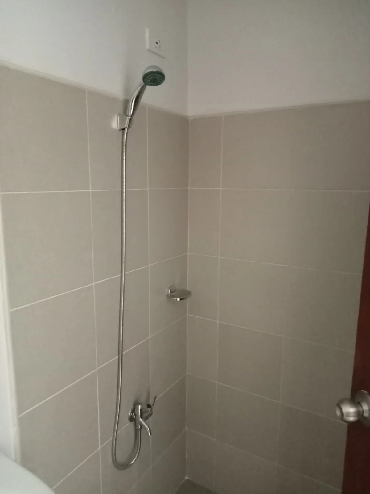 Foreclosure: Studio Condo in Alang-alang, Mandaue City — 24.44 sqm — Studio in Alang-alang, Mandaue City, Cebu — Photo 3