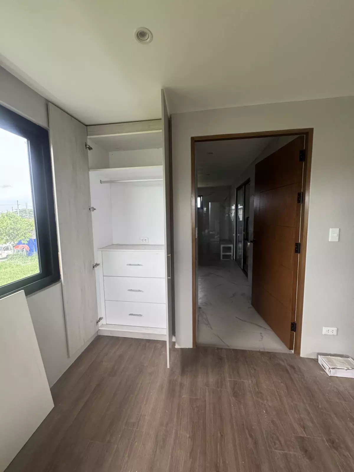 Open photo 13 of 36 — For Sale: 3BR House and Lot in Santo Domingo, Santa Rosa — 299 sqm