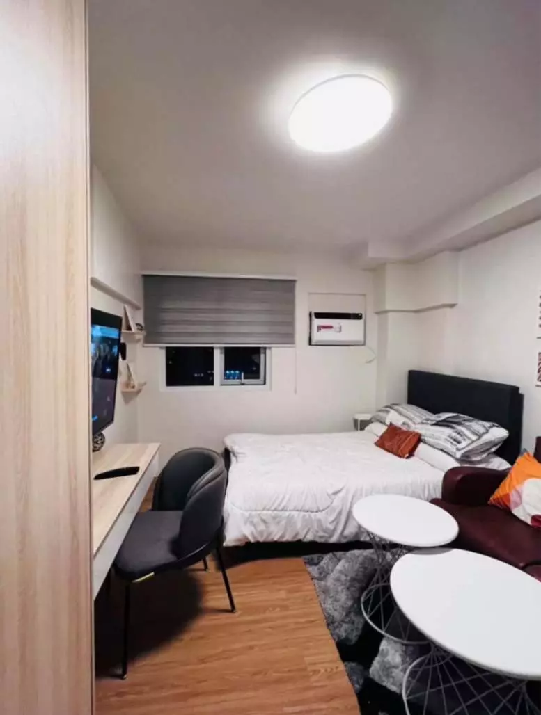 1BR Unit for Rent at Symfoni Nichols - photo 2