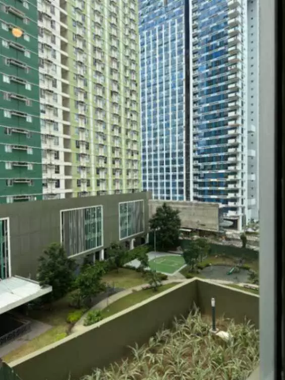 For Sale: 2BR Condo in Avida Towers Riala, Cebu IT Park – Corner Unit with Parking - photo 3