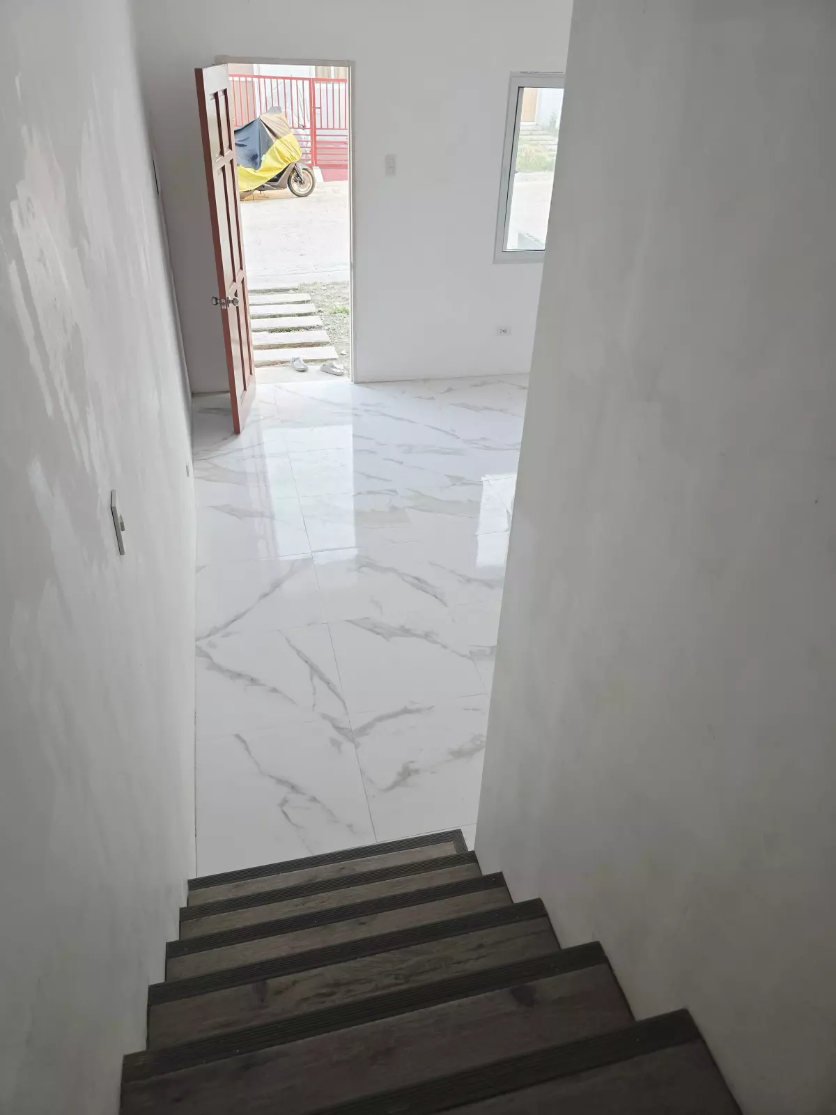 2BR House for Rent Near Isugan Elementary School, Bacung — 24-Hour Security — Townhouse in Isugan, Bacung, Negros Oriental — Photo 3