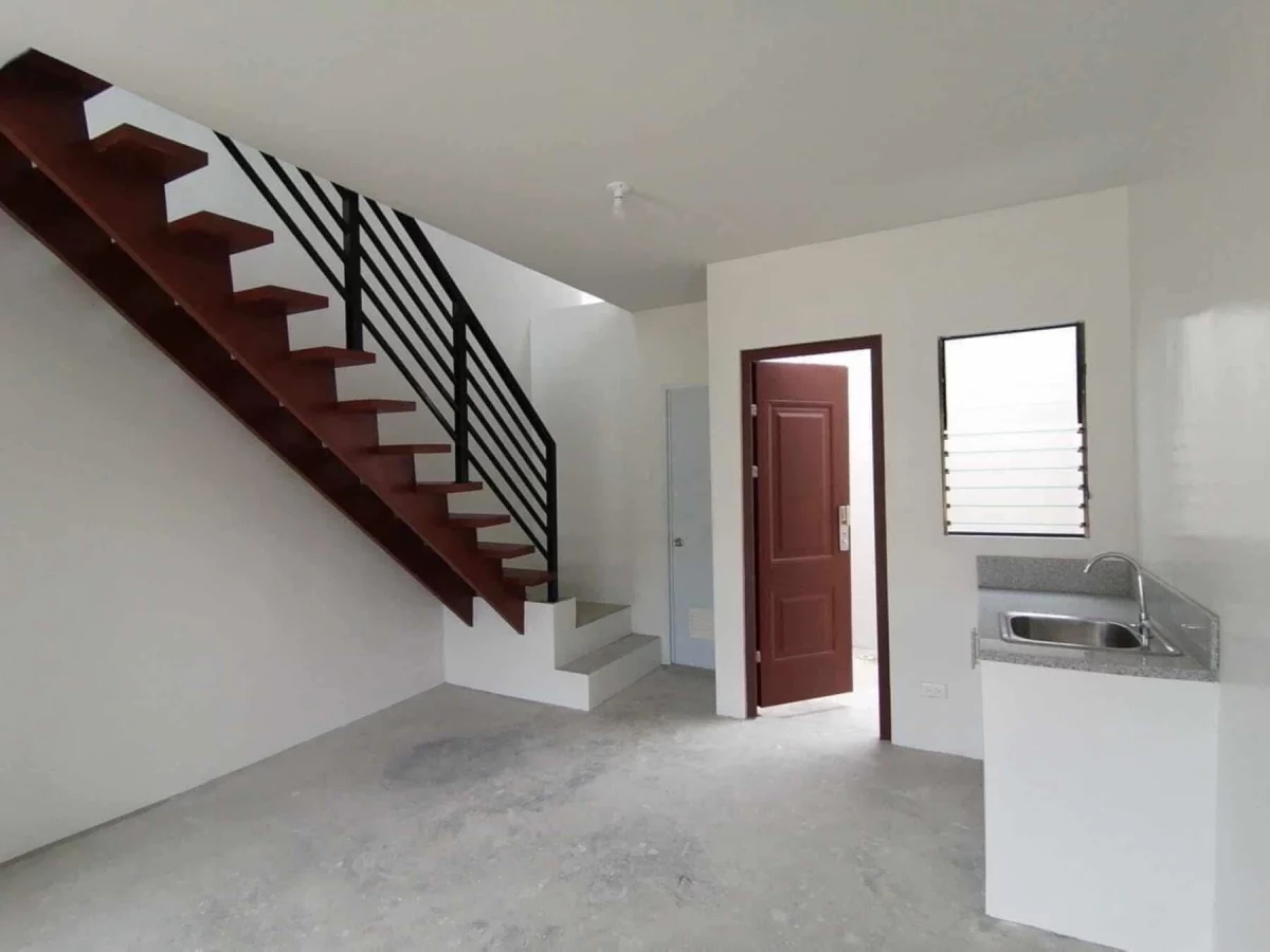 For Sale: 2BR Townhouse in Subabasbas, Lapu-Lapu City — 40 sqm — Townhouse in Lapu-lapu City, Cebu, 6015 — Photo 5