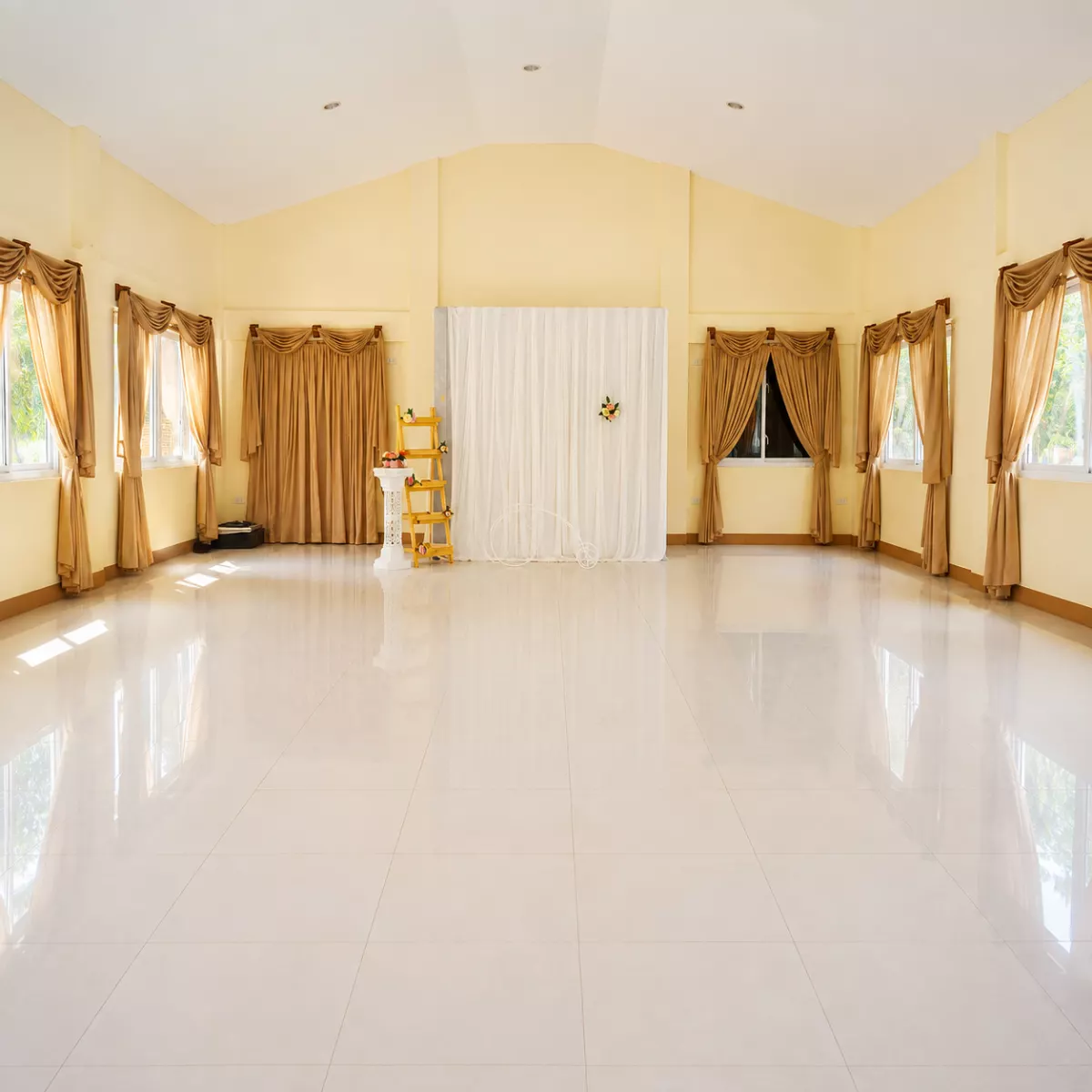 For Sale: Hotel in Alas-asin, Mariveles — 1,000 sqm floor area — Hotel in Mariveles, Bataan, 2105 — Photo 5