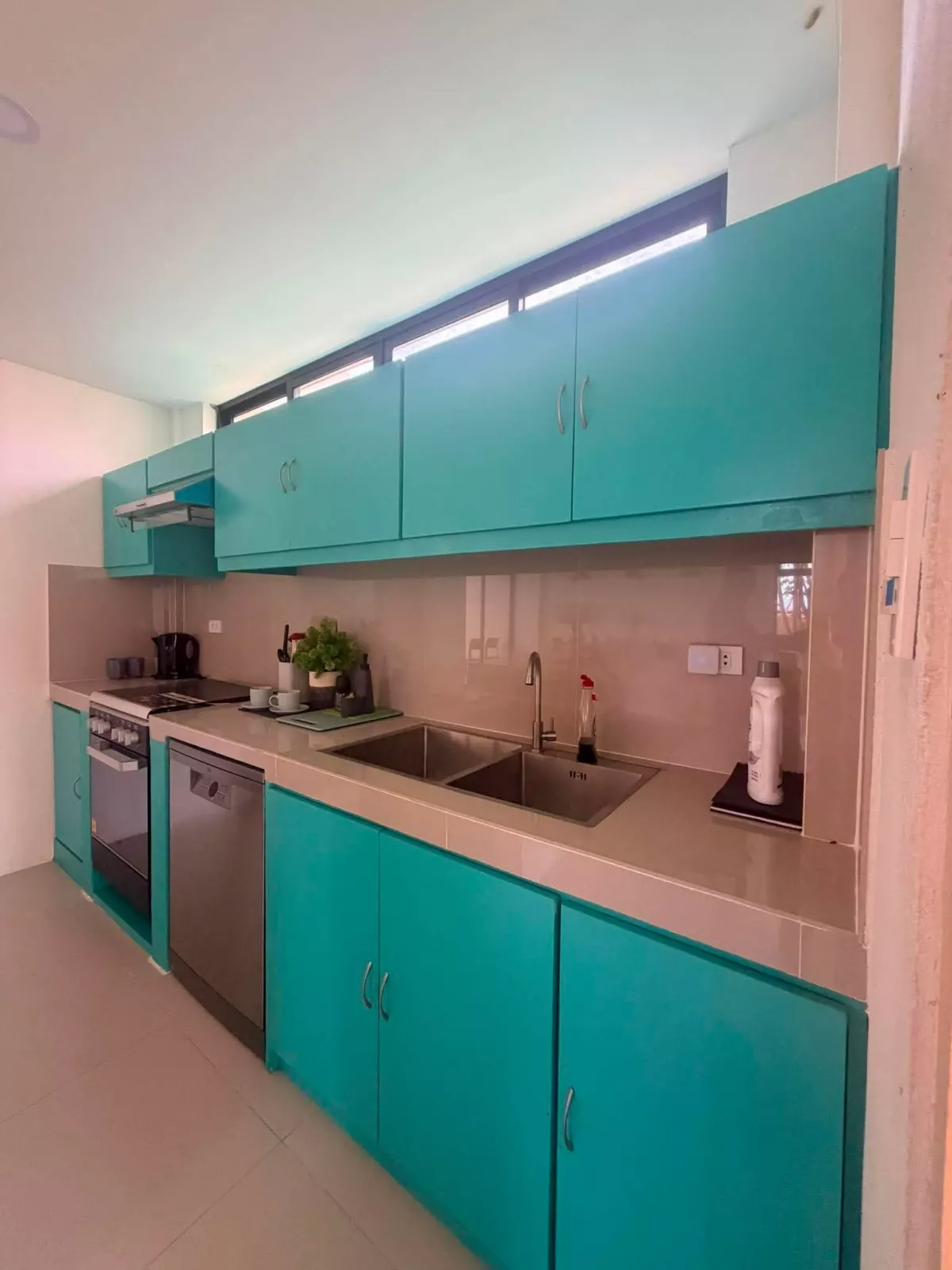 Rush Sale | Brand New Fully Furnished Single-Detached House with Swimming Pool in Cordova, Cebu — House and Lot in Cordova, Cebu, 6017 — Photo 7