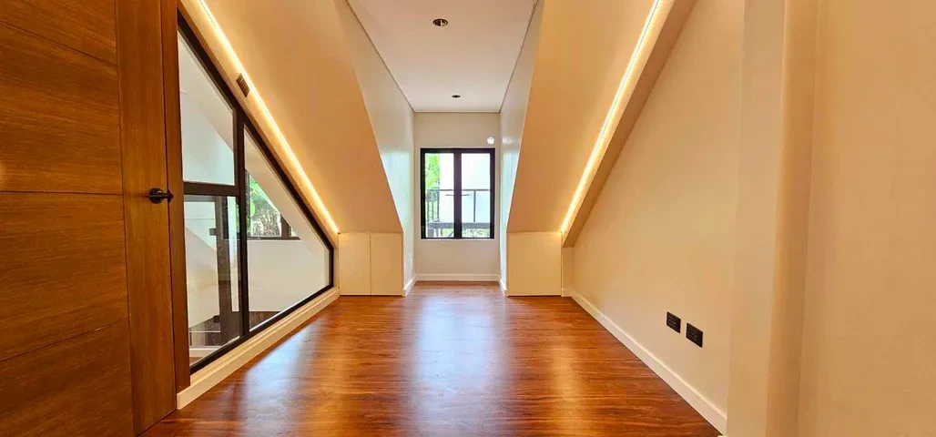 For Sale: 3BR Townhouse in B. F. Homes, Paranaque City — 64 sqm — Townhouse in Paranaque City, Metro Manila, 1702 — Photo 4