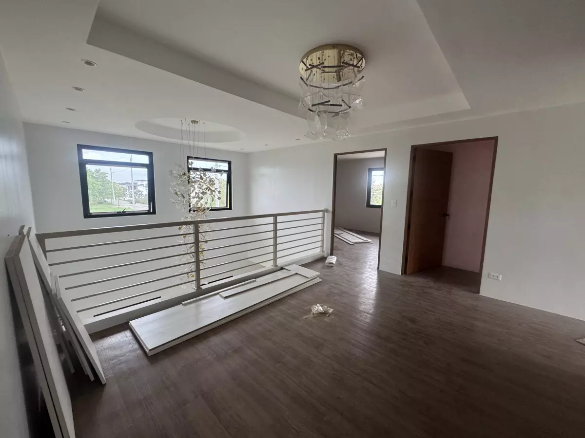 For Sale: 3BR House and Lot in Santo Domingo, Santa Rosa — 299 sqm — House and Lot in Santo Domingo, Santa Rosa, Laguna — Photo 4