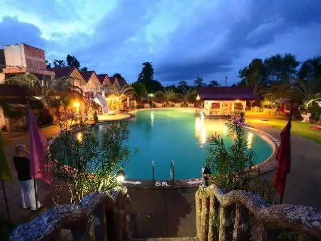 For Sale: 15BR Beach House Resort Near Balayong People's Park, Puerto Princesa City — Pool