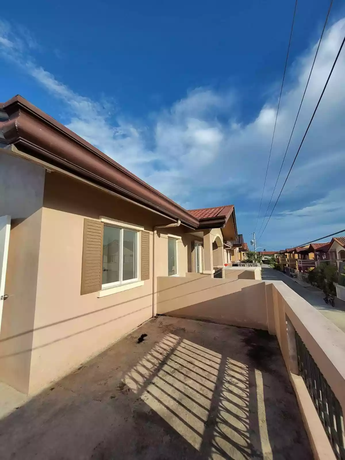 Open photo 13 of 19 — Camella Cerritos 5BR House and Lot for Sale in San Isidro, Gen. Santos City — Family