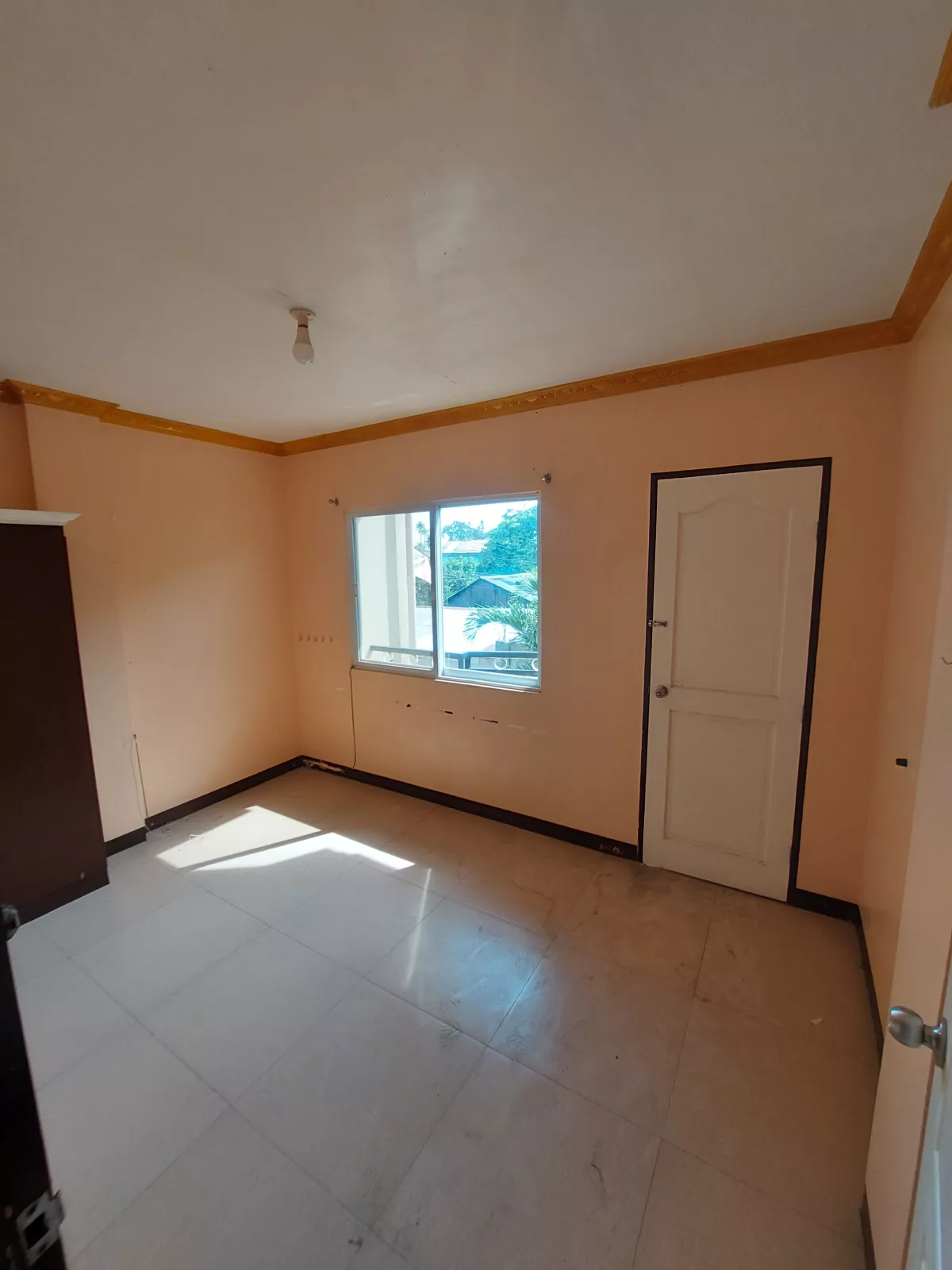 Open photo 29 of 30 — FOR SALE | Income-Generating 4-Unit Apartment
