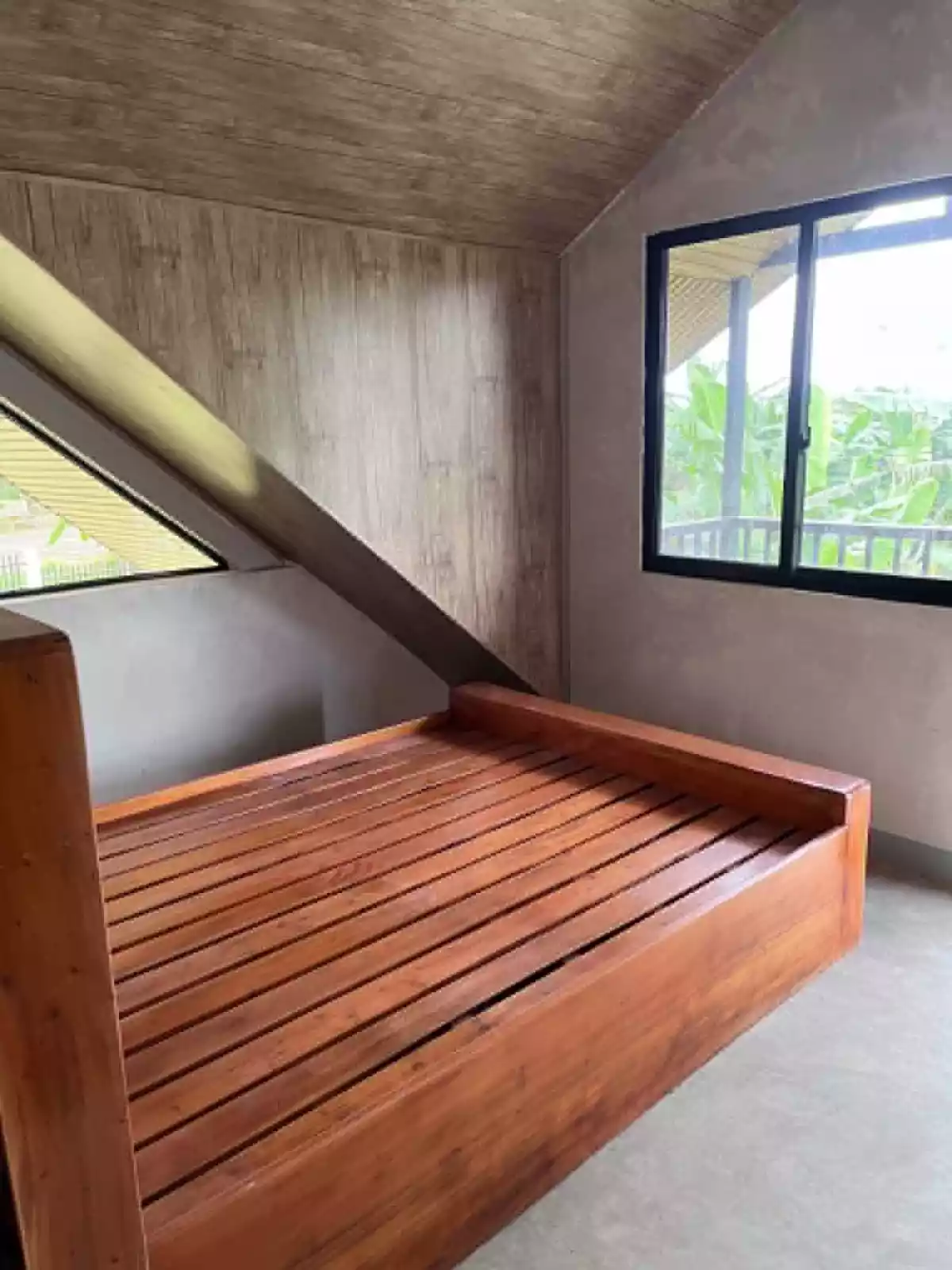 Open photo 12 of 21 — 🏡 Massive 1,438 SQM Lot with 2-Storey House for Sale in Claveria!