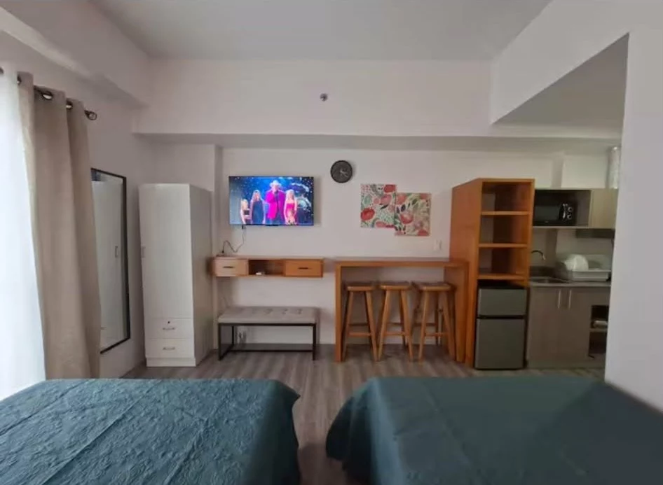 Open photo 11 of 13 — Studio Condo for Sale Near Mactan International Airport, Lapu-lapu City — Furnished