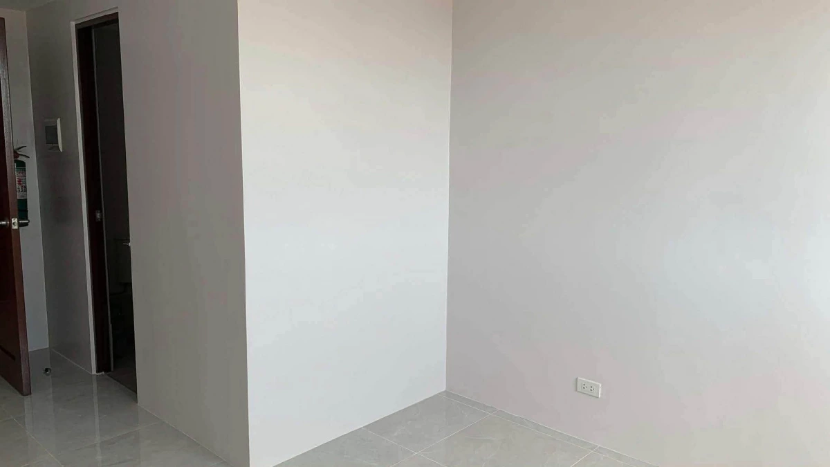 For Assume — Studio in Mandaue City, Cebu, 6014 — Photo 4