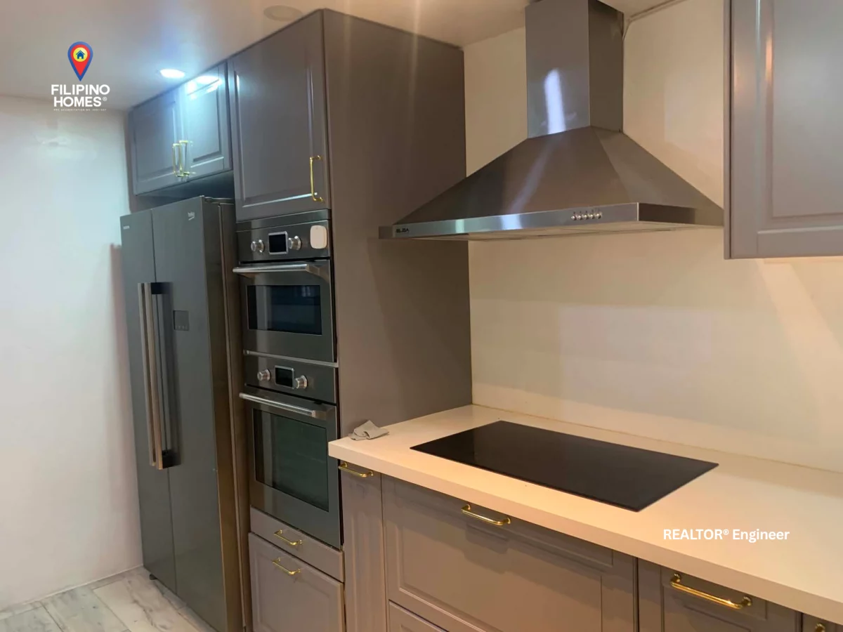Rush Sale: Teresa Park Subd. Townhouse in Pilar, Las Piñas City — Move-In Ready — Townhouse in Las Piñas City, Metro Manila, 1742 — Photo 6